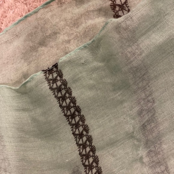 BOGO ✨Infinity Scarf - Picture 3 of 4